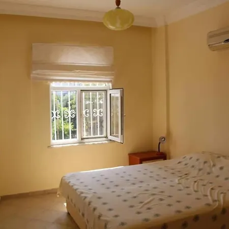 Stunning 4-bed In Avsallar Villa
